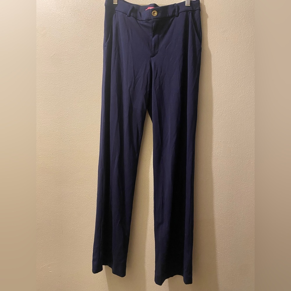 Lilly Puiltzer size 6 Navy Pants